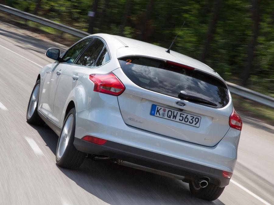  Ford Focus 2014 года  (фото 25 из 30)